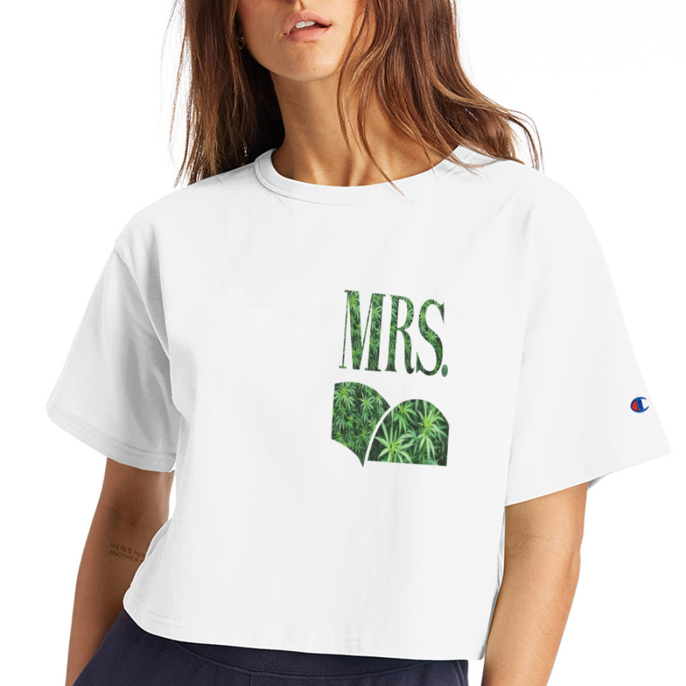 Mrs. Cannabis Champion Women’s Cropped T-Shirt - white