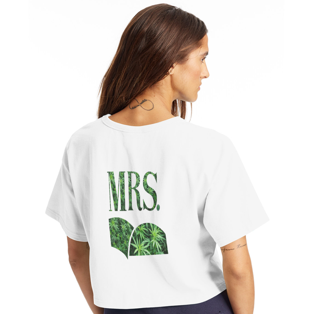 Mrs. Cannabis Champion Women’s Cropped T-Shirt - white
