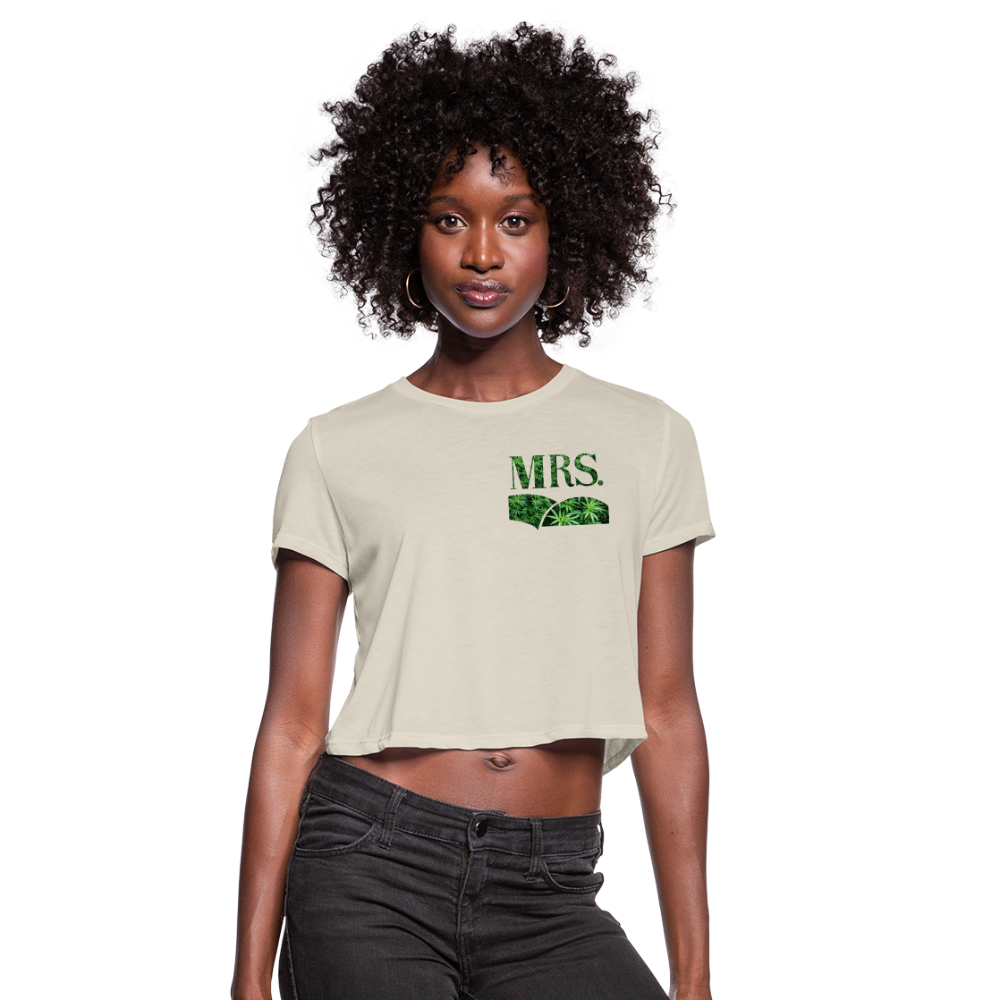 Mrs. Cannabis Cropped T-Shirt - dust