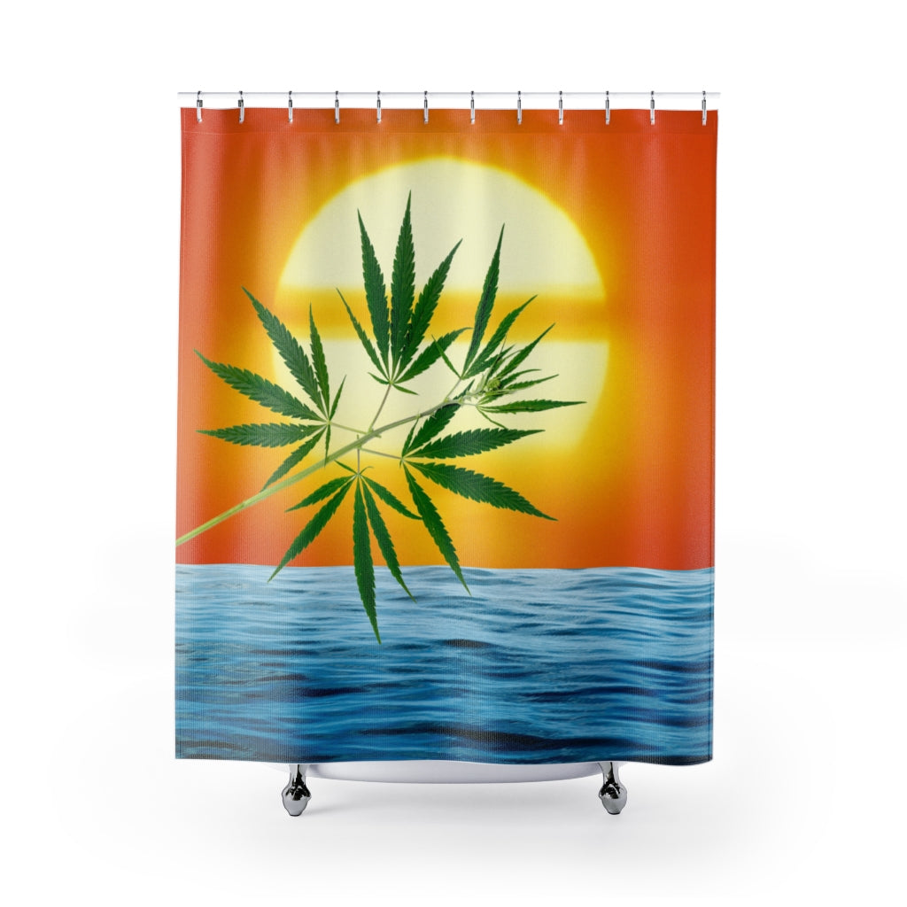 Un'alba Con La Cannabis Shower Curtain