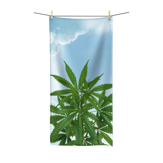 Cannabis Tra Le Nuvole Polycotton Towel