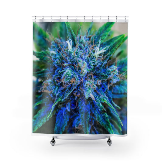 Catturare La Mia Attenzione CannabisShower Curtain- White Border
