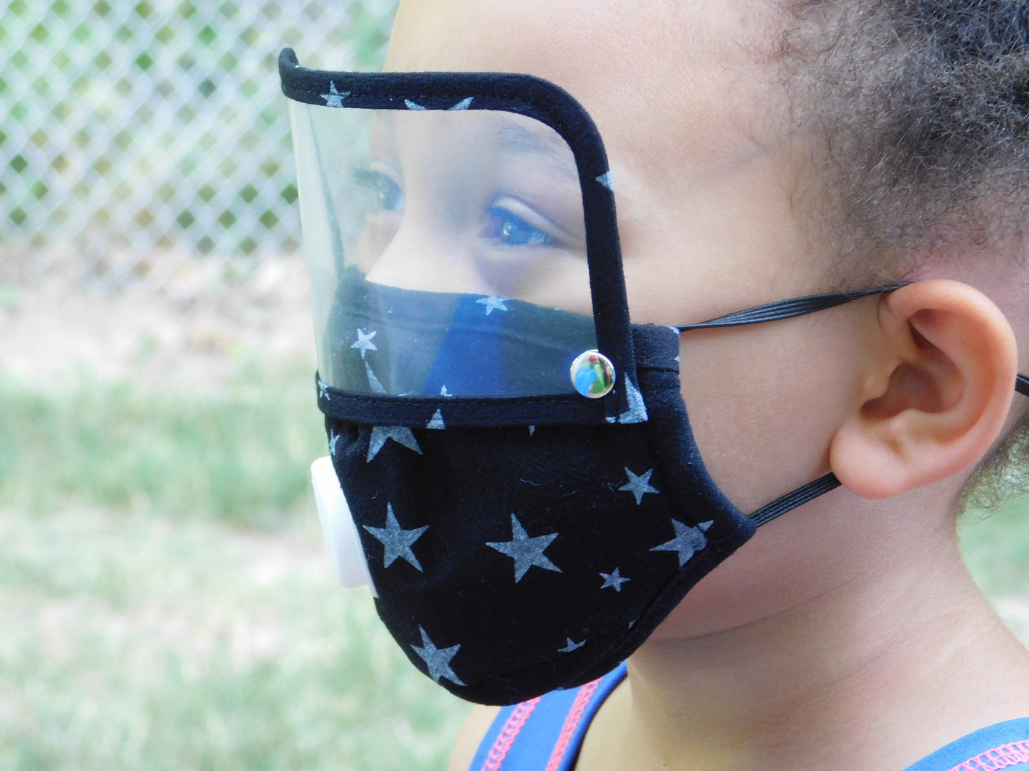 Kids Adjustable Face Mask With Shield, Filter Pocket & 2 Filters. Next Day Shipping