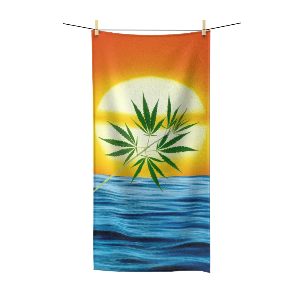 Un'alba Con La Cannabis Polycotton Towel